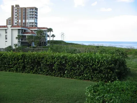 4002 N Highway A1a Hutchinson Island FL 34949