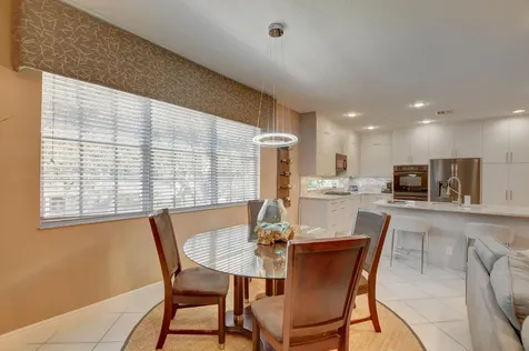 5545 Ne Trieste Way Boca Raton FL 33487
