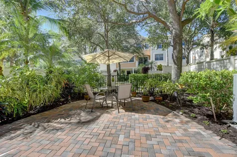 5545 Ne Trieste Way Boca Raton FL 33487