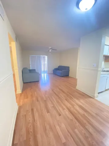 949 Riverside Drive Coral Springs FL 33071