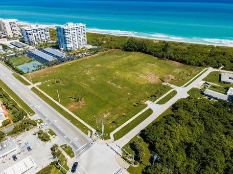2600 N Highway A1a Hutchinson Island FL 34949