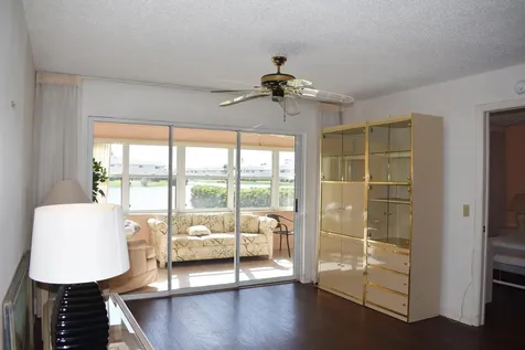 500 Grove Isle Circle Vero Beach FL 32962