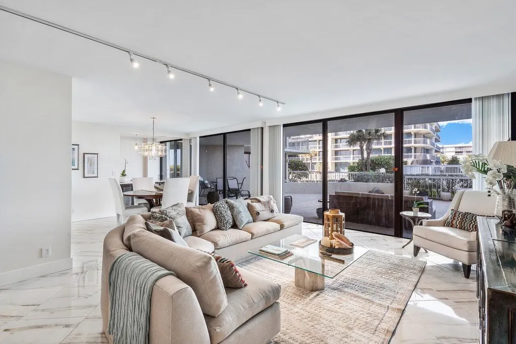 3300 S Ocean Boulevard Palm Beach FL 33480