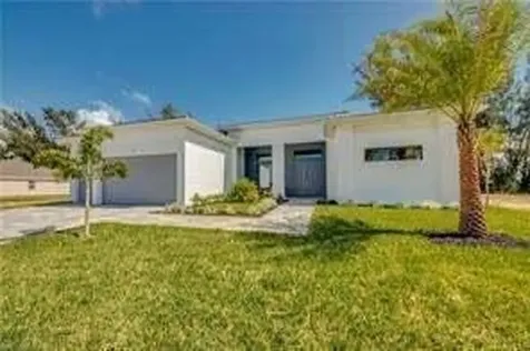 618 N Federal Highway Lake Worth Beach FL 33460