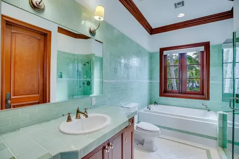 6722 N Highway A1a Hutchinson Island FL 34949