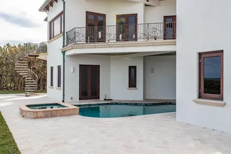 6722 N Highway A1a Hutchinson Island FL 34949
