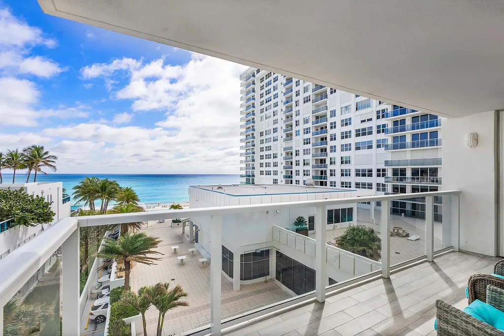 2751 S Ocean Drive Hollywood FL 33019