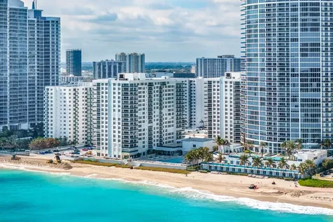 2751 S Ocean Drive Hollywood FL 33019