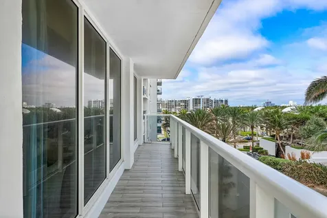 2751 S Ocean Drive Hollywood FL 33019