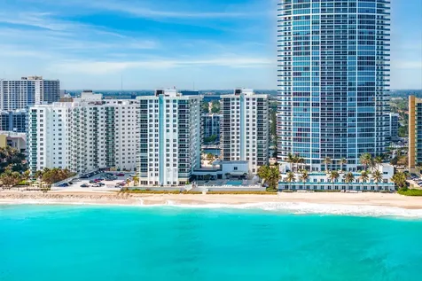 2751 S Ocean Drive Hollywood FL 33019