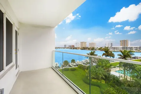 701 E Camino Real Boca Raton FL 33432
