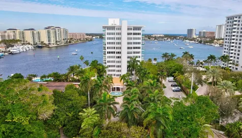 701 E Camino Real Boca Raton FL 33432