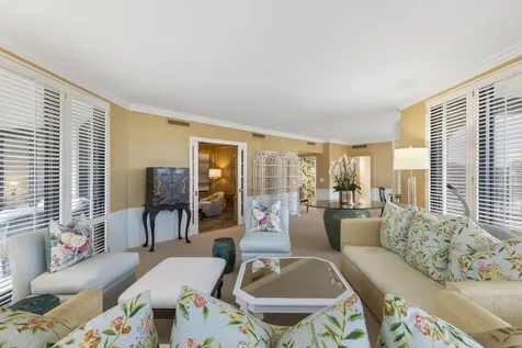 200 Bradley Place Palm Beach FL 33480