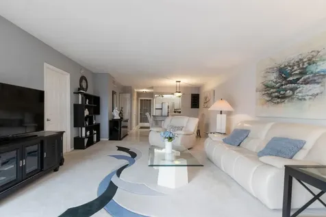 400 N Federal Highway Deerfield Beach FL 33441
