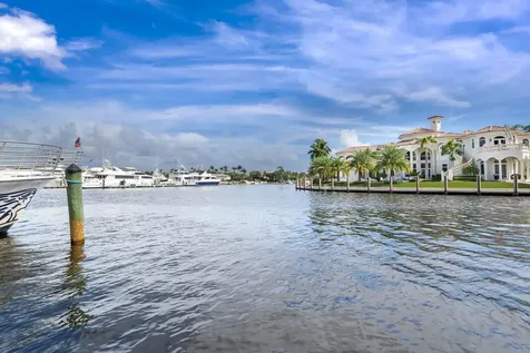 400 N Federal Highway Deerfield Beach FL 33441
