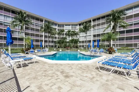 400 N Federal Highway Deerfield Beach FL 33441