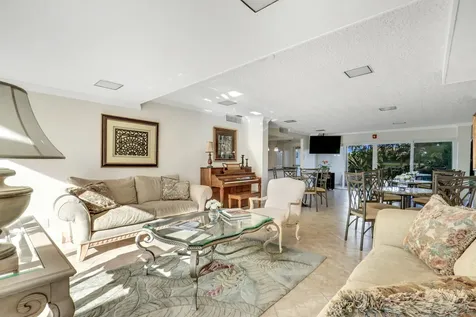 400 N Federal Highway Deerfield Beach FL 33441