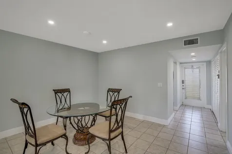 6 Abbey Lane Delray Beach FL 33446