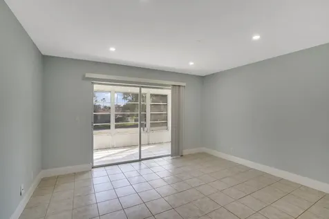 6 Abbey Lane Delray Beach FL 33446
