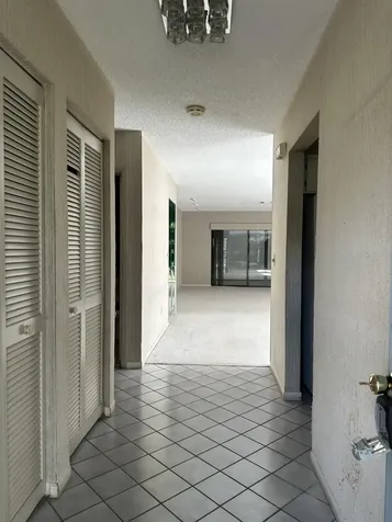 5 Westgate Lane Boynton Beach FL 33436