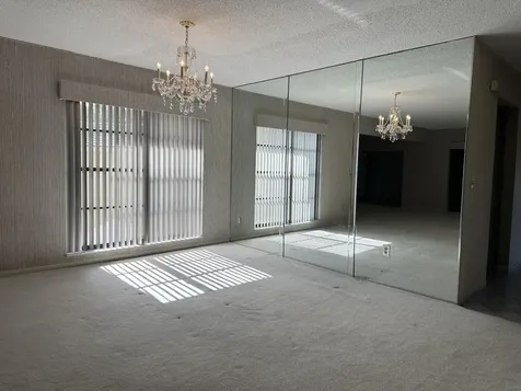 5 Westgate Lane Boynton Beach FL 33436