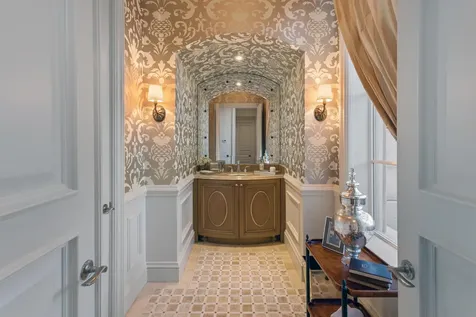 2525 Spanish River Road Boca Raton FL 33432