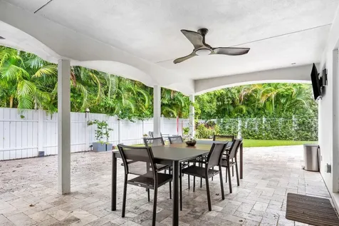 1145 Sw 20th Street Boca Raton FL 33486