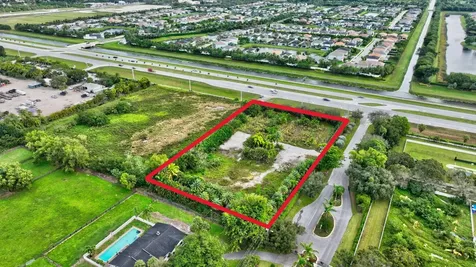 10069 La Reina Road Delray Beach FL 33446