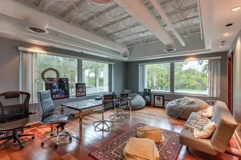 5020 Biscayne Boulevard Miami FL 33137