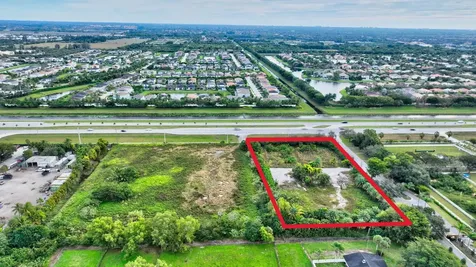 10069 La Reina Road Delray Beach FL 33446