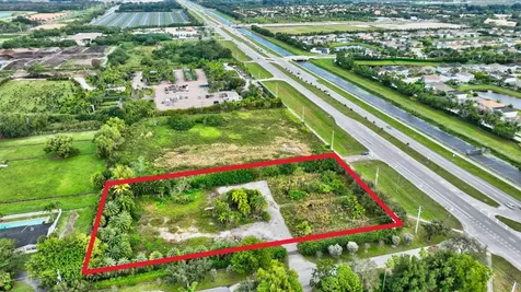 10069 La Reina Road Delray Beach FL 33446