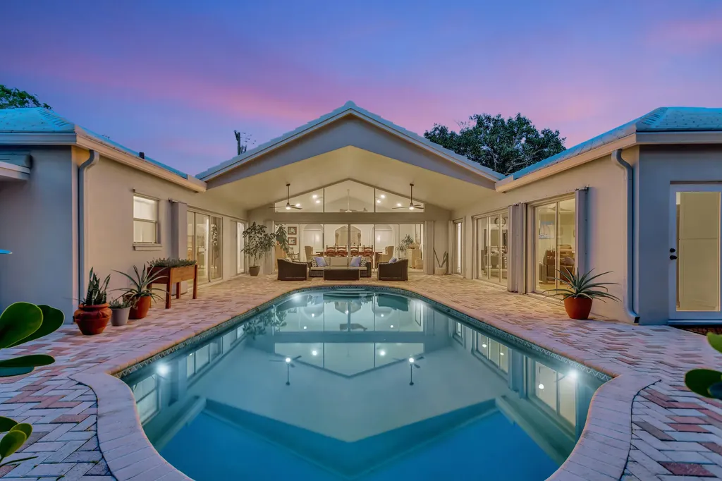 1251 Sw Pepperridge Terrace Boca Raton FL 33486