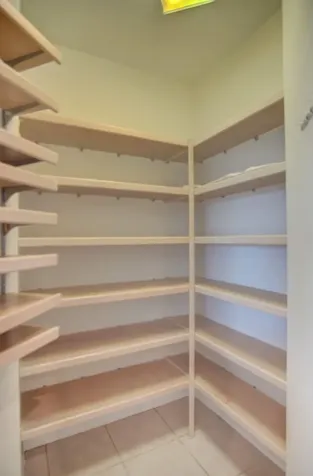 1823 Sw 17th Street Boca Raton FL 33486