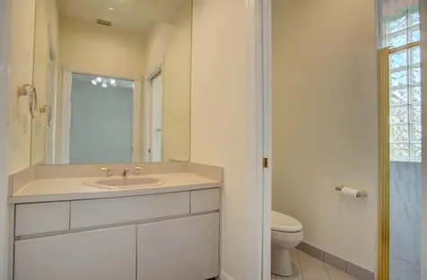 1823 Sw 17th Street Boca Raton FL 33486