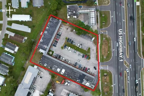 8025 S U.s. Highway 1 Port Saint Lucie FL 34952