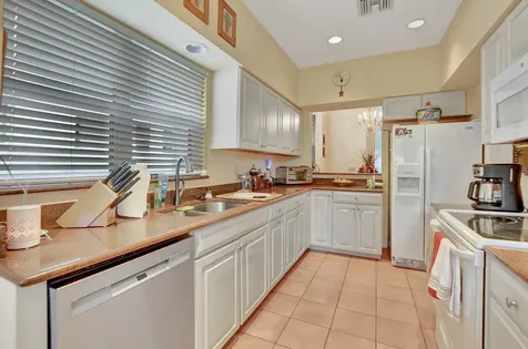 2201 Nw 53rd Street Boca Raton FL 33496