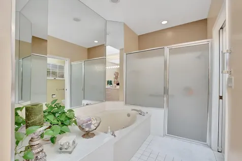 2201 Nw 53rd Street Boca Raton FL 33496