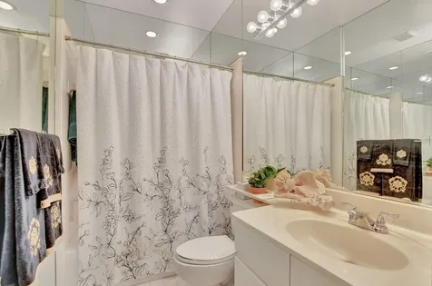 2201 Nw 53rd Street Boca Raton FL 33496