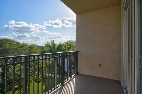 26 Royal Palm Way Boca Raton FL 33432