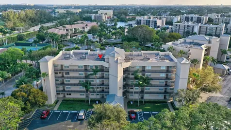 26 Royal Palm Way Boca Raton FL 33432