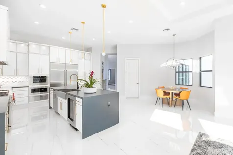 2740 Nw 69th Street Boca Raton FL 33496