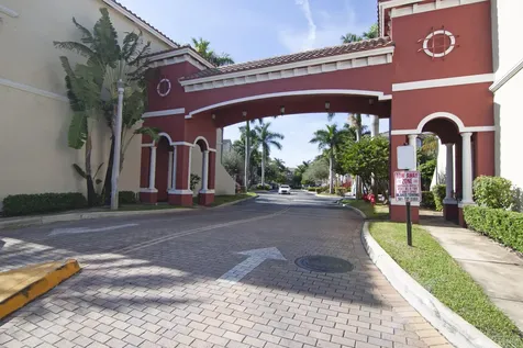 527 Bayfront Drive Boynton Beach FL 33435