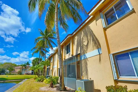 23085 Aqua View Boca Raton FL 33433