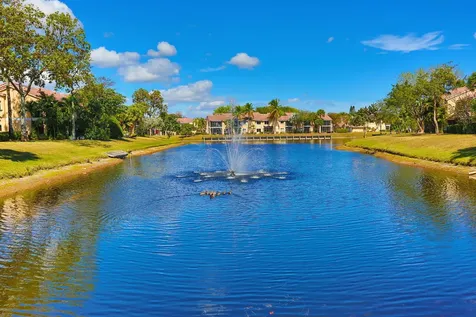 23085 Aqua View Boca Raton FL 33433
