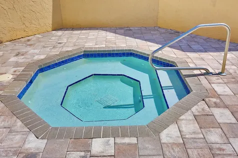 23085 Aqua View Boca Raton FL 33433