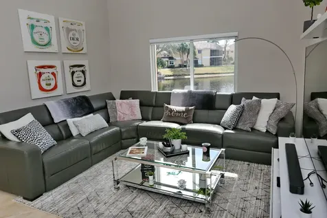 23085 Aqua View Boca Raton FL 33433