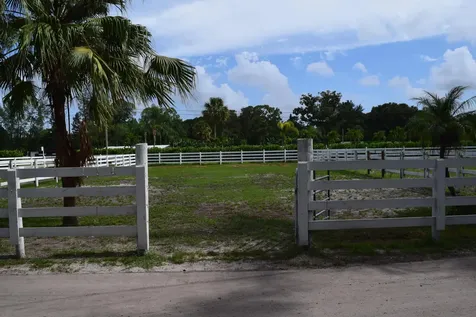 1100 D Road Loxahatchee Groves FL 33470