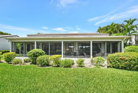22 Bristol Lane Boynton Beach FL 33436