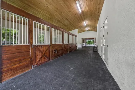 2439 Appaloosa Trail Wellington FL 33414