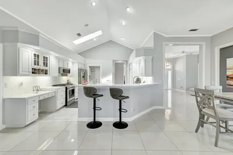 1711 Sw Mockingbird Drive Port Saint Lucie FL 34986
